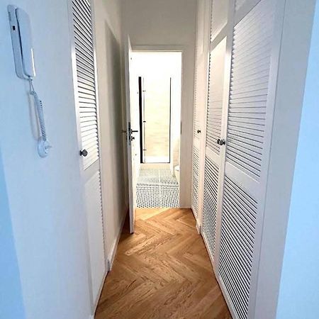 Old Town Residence , Wi-Fi , 2-Beds , Aesthetics - By Hik Apartments Варшава Экстерьер фото